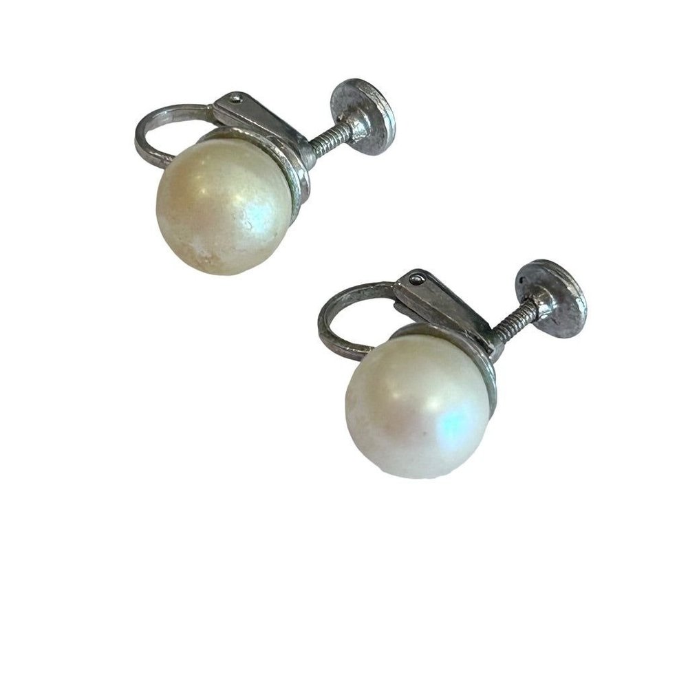Vintage 1960s Faux Pearl Screwback Non-Pierced Earrings 3/8" Silvertone - Picture 4 of 6